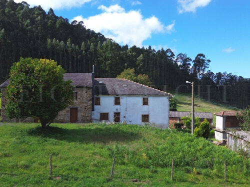Casa Moucide